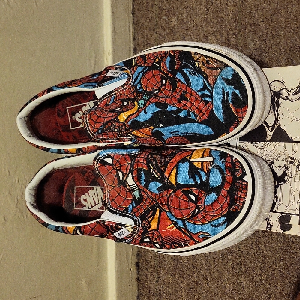 Marvel Avengers x Vans